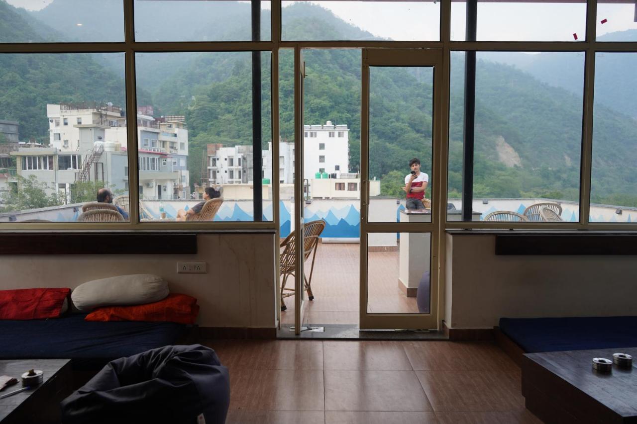 Joey'S Hostel Rishikesh Bagian luar foto